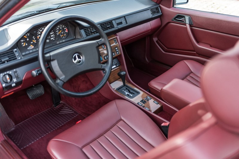 1988 Mercedes Benz 300CE